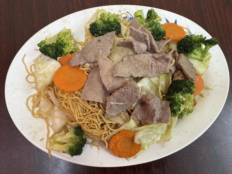 15. Beef Lo Mein