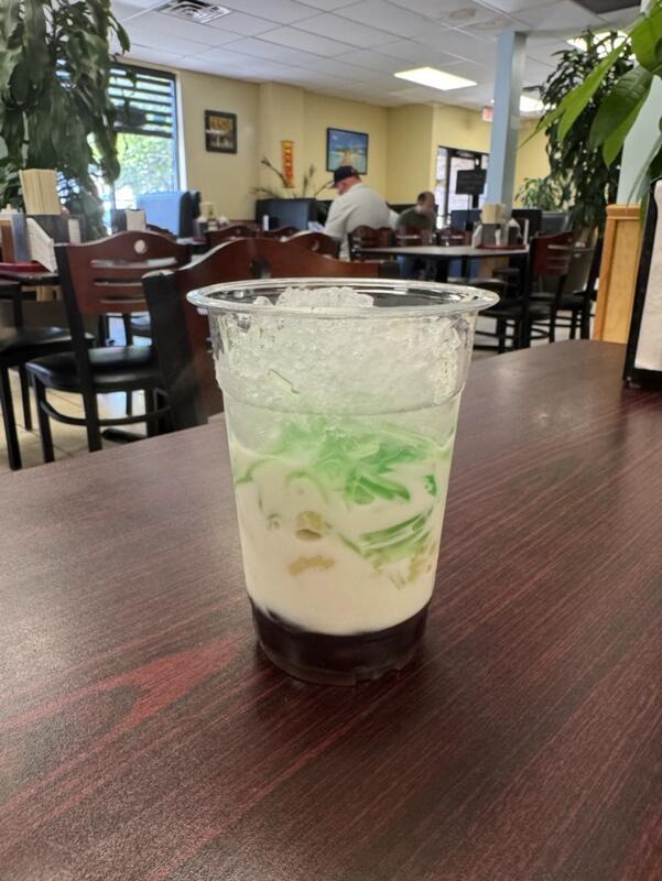 D1 Tri-color Dessert